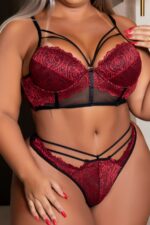 Conjunto Cropped Lingerie Em Renda E Tule Strappy Plus size - Deluxe - Imagem 2