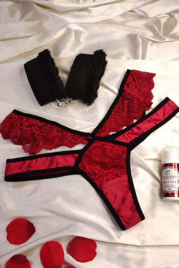 Calcinha sexy deluxe com sainha de renda e microfibra colorida por baixo - Imagem 3