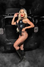 Fantasia erótica coelhinha tesão body em vinil com ziper e tiara - Imagem 3