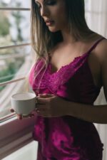 Conjunto Short doll sem bojo em cetim poá detalhes em renda - Imagem 3